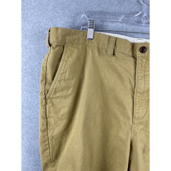 Eddie Bauer Legend Wash Shorts Men's 42 Brown Khaki Chino Classic Preppy - Picture 2 of 10